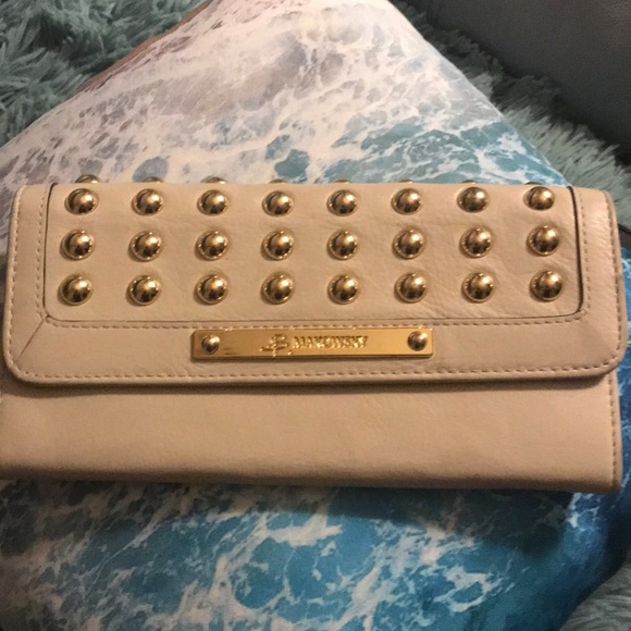 b. makowsky Handbags - B MAKOWSKY LEATHER WALLET